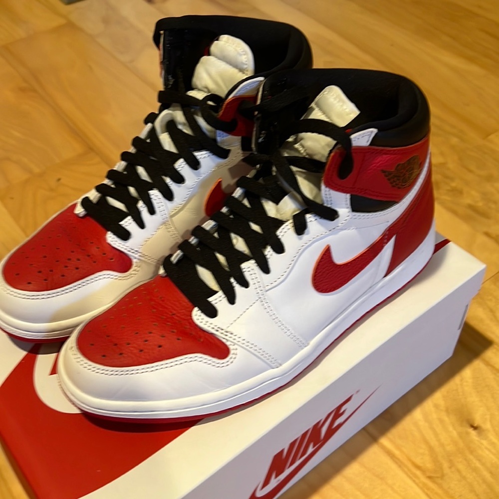 Nike Air Jordan 1 High OG White / University Red / Black